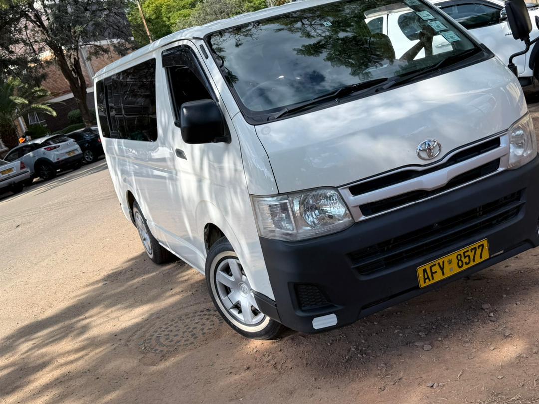 Toyota HiAce Baby Quantum